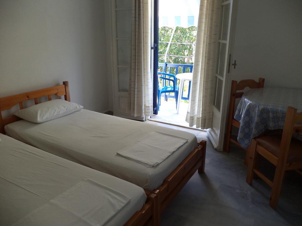 To Kamari Apartment Paralia Agias Foteinis Room photo